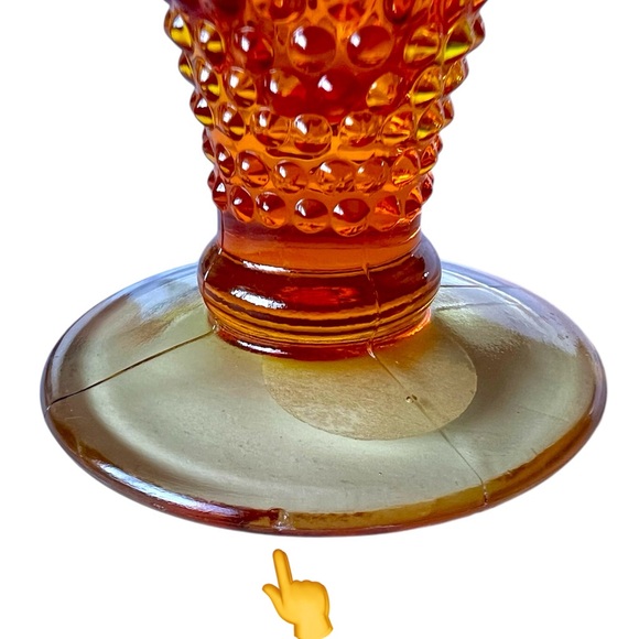 Vintage 4” Amberina Hobnail Vase Clear Trim - Picture 8 of 9